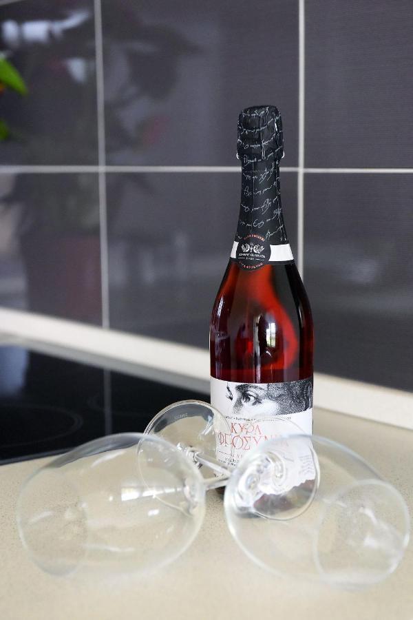 Stelia Luxury Apartments Kalavárda エクステリア 写真
